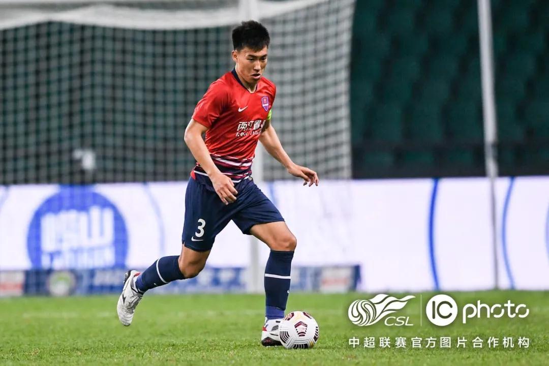 الاتحاد الدولي للسيارات يخفف عقوبات الشتائم بنسبة 50% ويوسع صلاحيات المراقبين